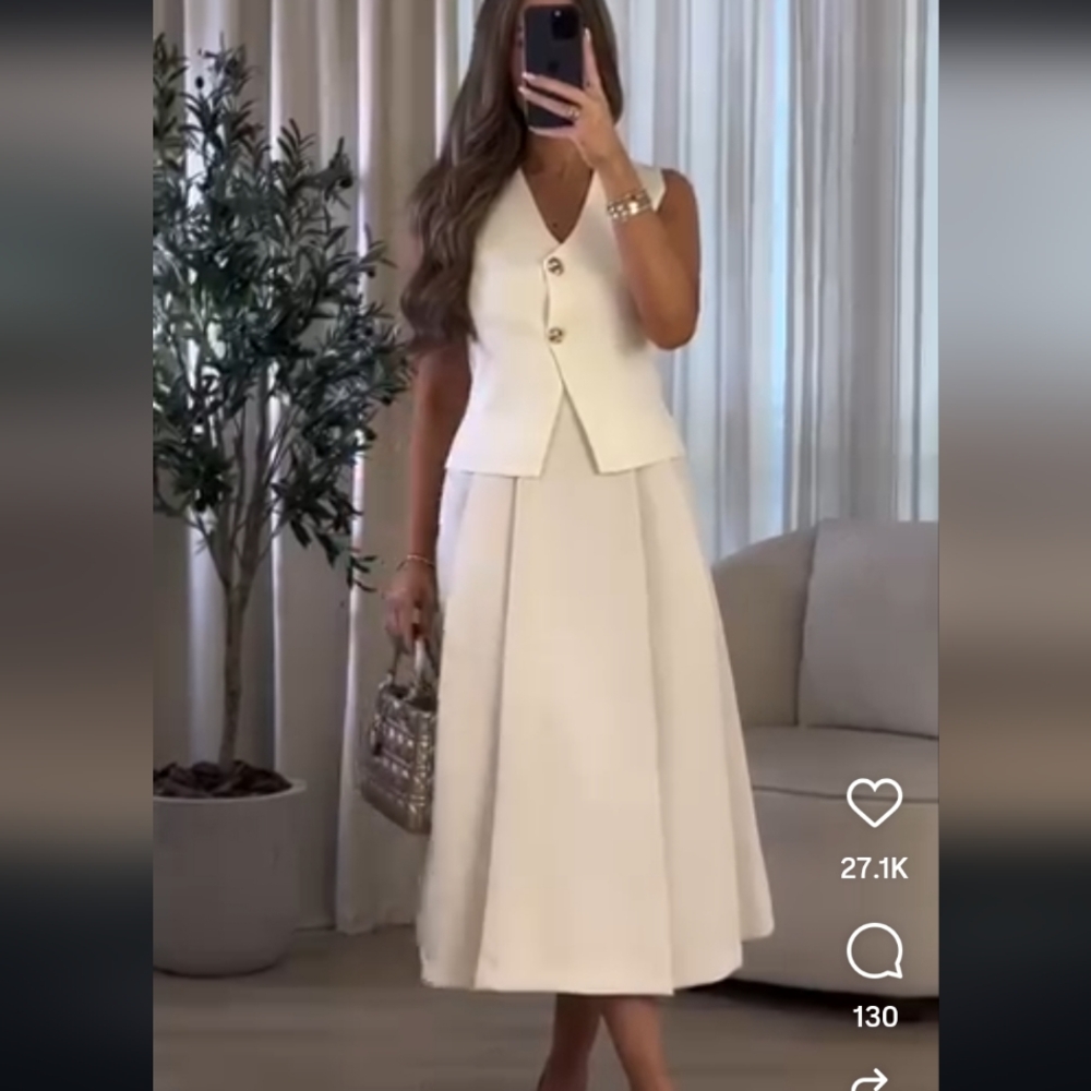 Zara Box Pleated Skirt - Picture 6 of 11